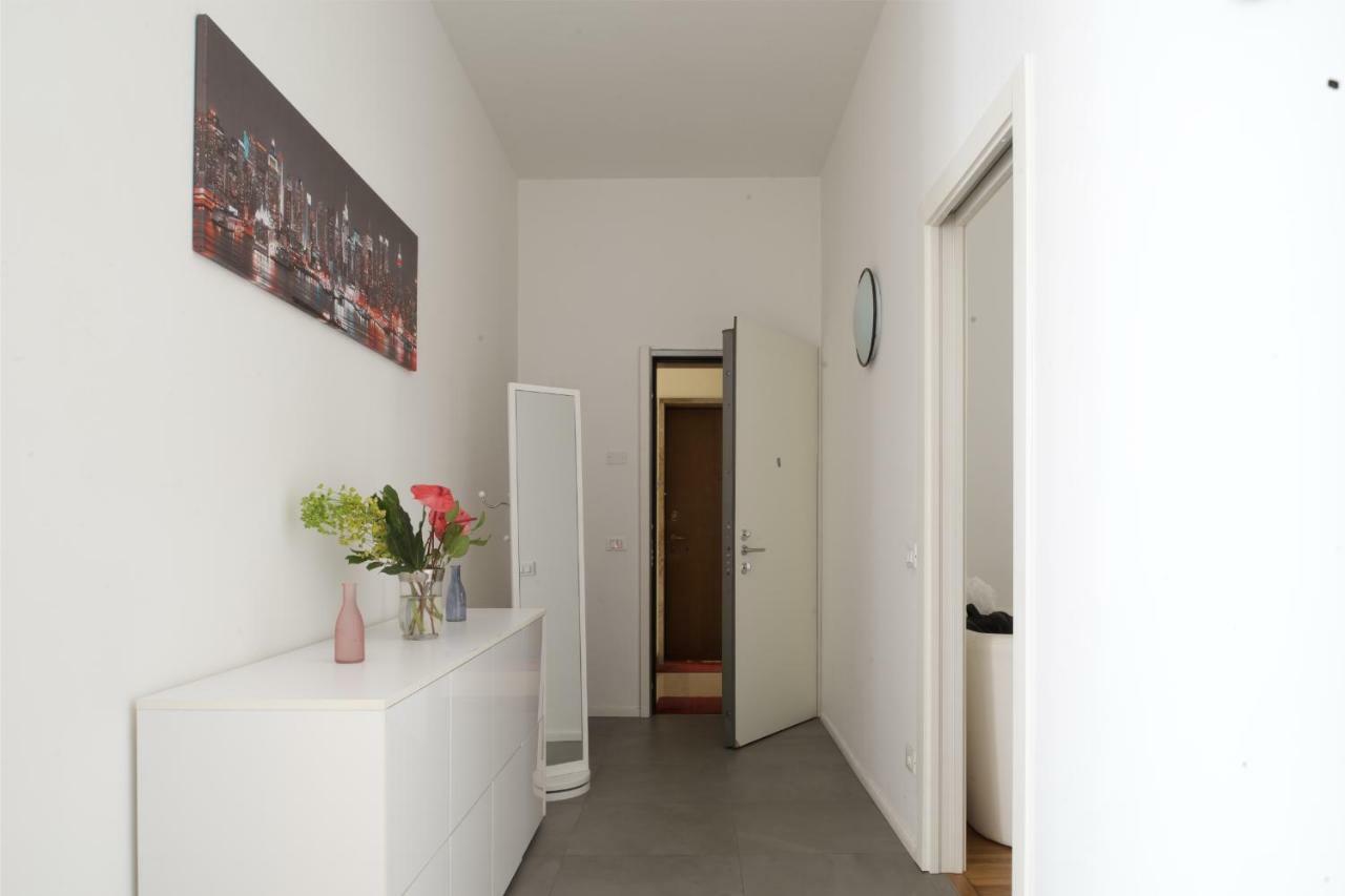 Exclusive 3 Bedrooms Apartment Near Duomo Milano Dış mekan fotoğraf